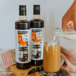 Fonte_SPECIALITY-CONCENTRATE_lifestyle2_chai_750ml.webp